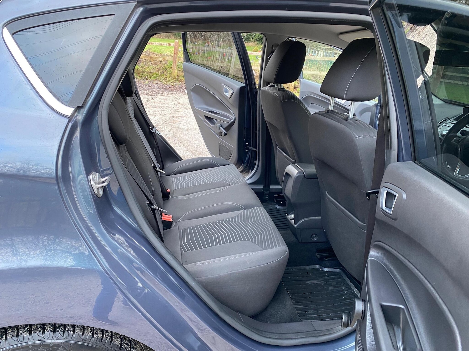 Used Ford Fiesta 2013 for sale - 77175476: Photo 12