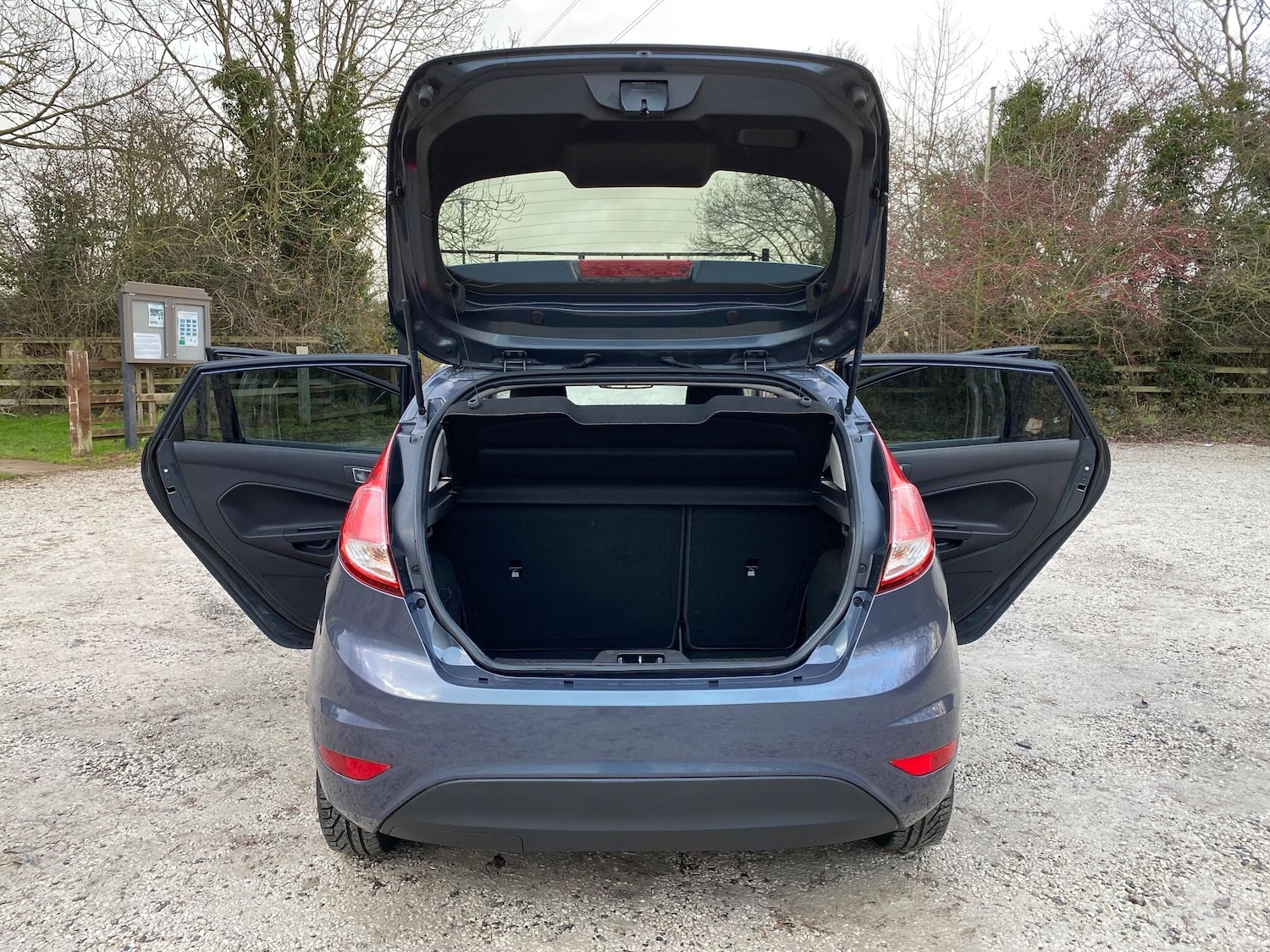 Used Ford Fiesta 2013 for sale - 77175476: Photo 13