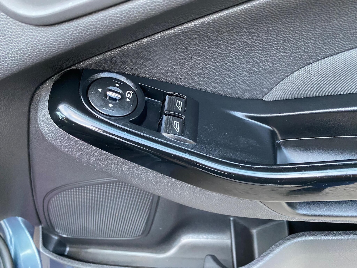 Used Ford Fiesta 2013 for sale - 77175476: Photo 31