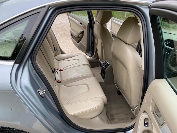 Used Audi A4 2009 for sale - 74419047: Photo 15