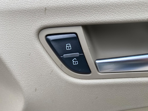 Used Audi A4 2009 for sale - 74419047: Photo 19