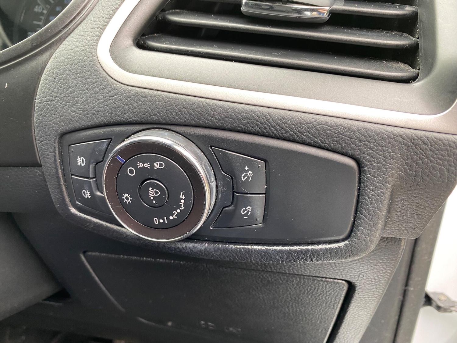 Used Ford S-Max 2019 for sale - 77724164: Photo 35