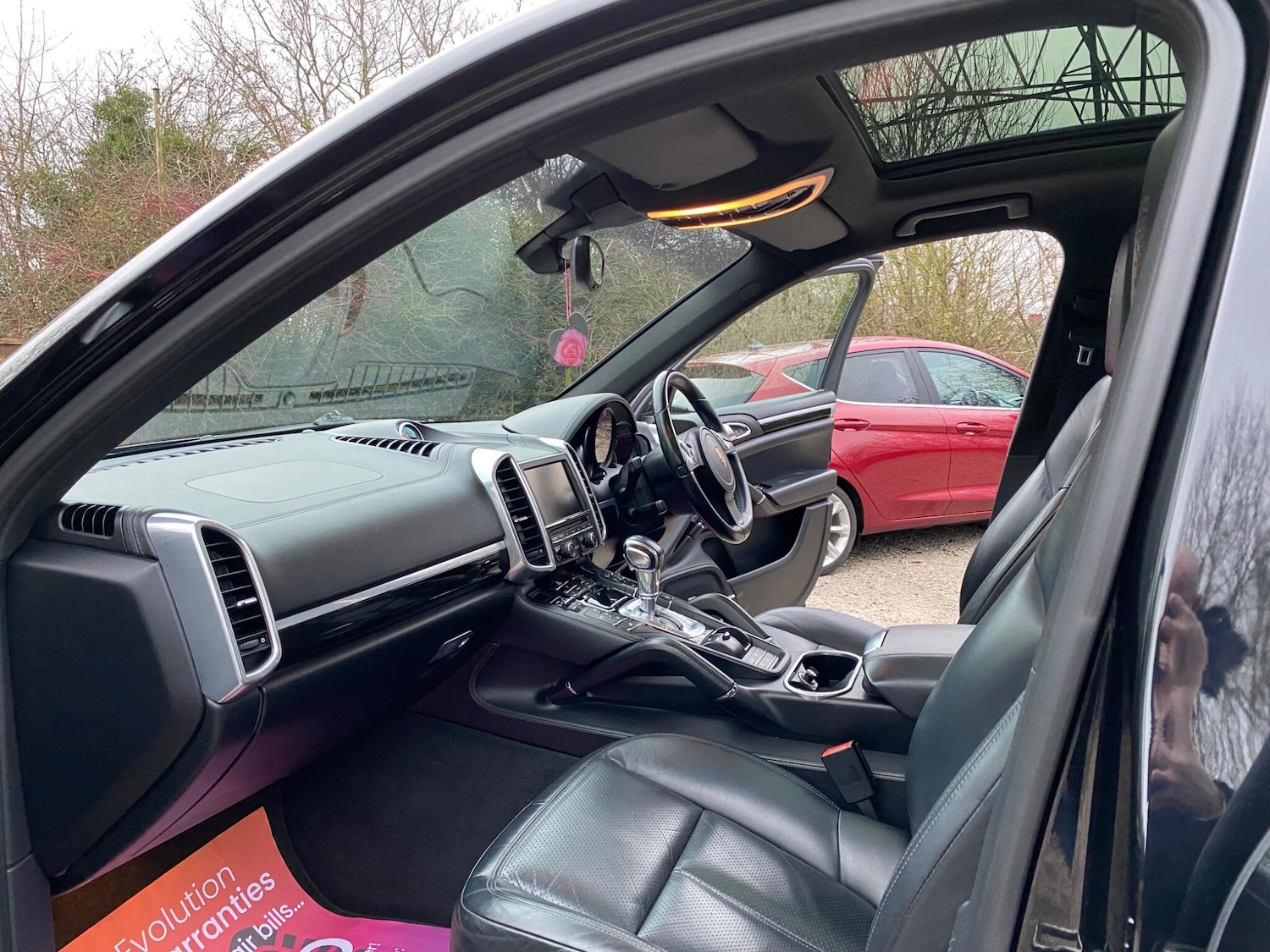 Used Porsche Cayenne for sale - 77291667: Photo 16