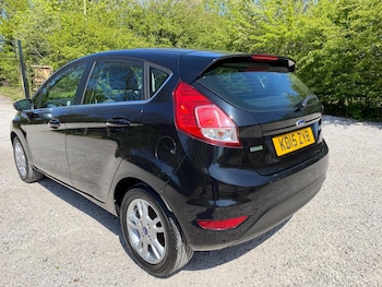 Used Ford Fiesta 2015 for sale - 78771293: Photo