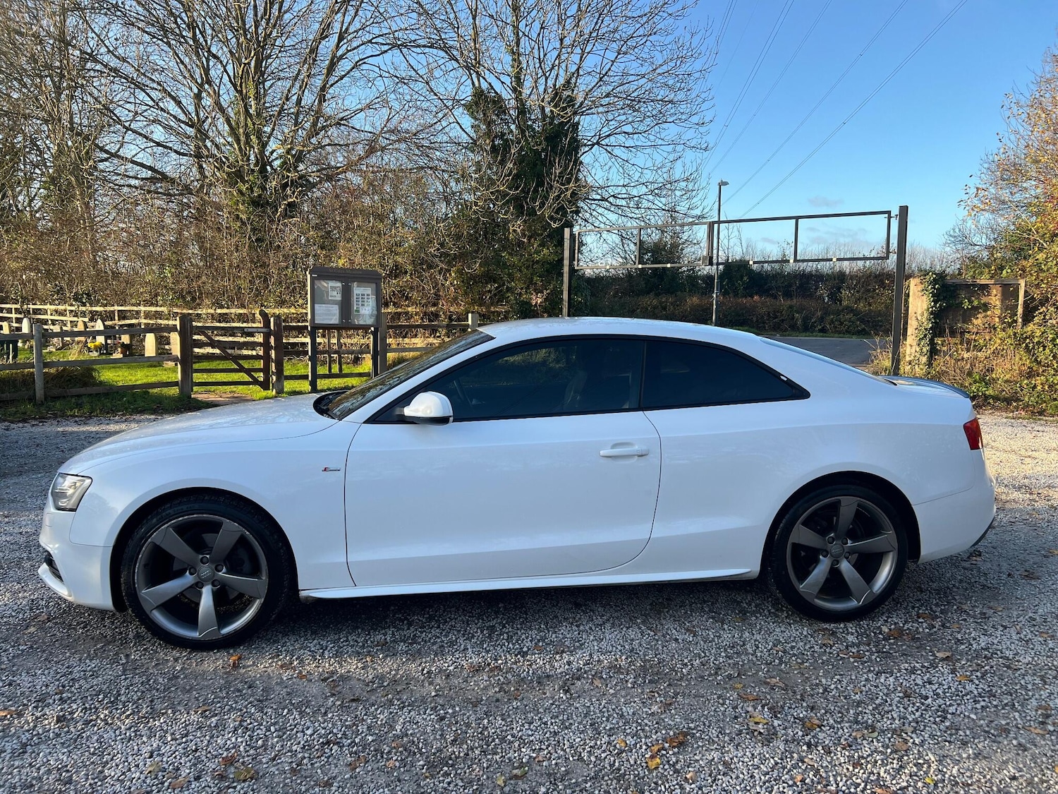 Used Audi A5 2012 for sale - 76607642: Photo 4