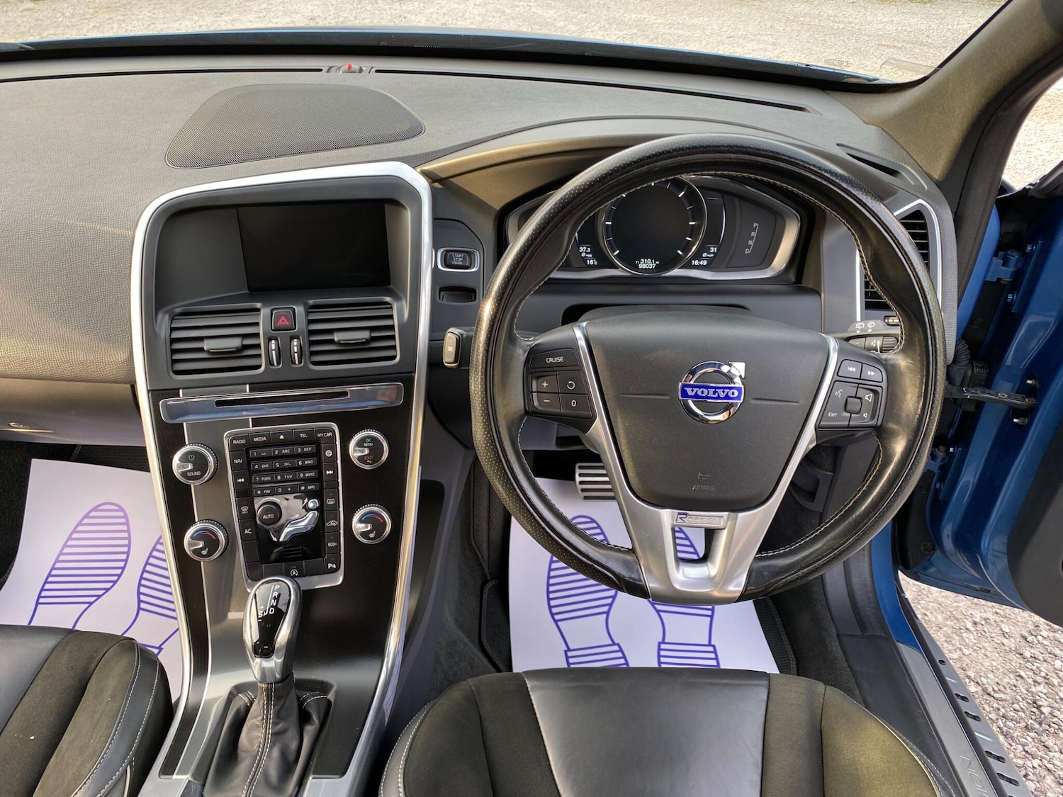 Used Volvo XC60 2015 for sale - 77957973: Photo 18