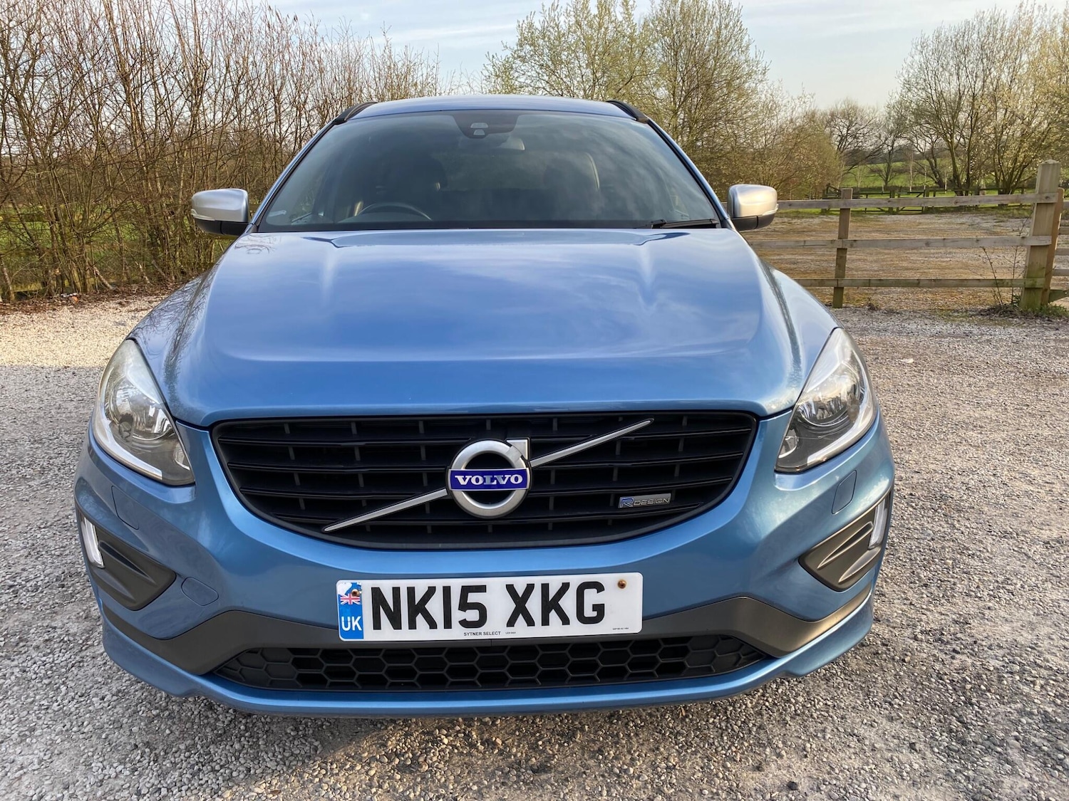 Used Volvo XC60 2015 for sale - 77957973: Photo 2