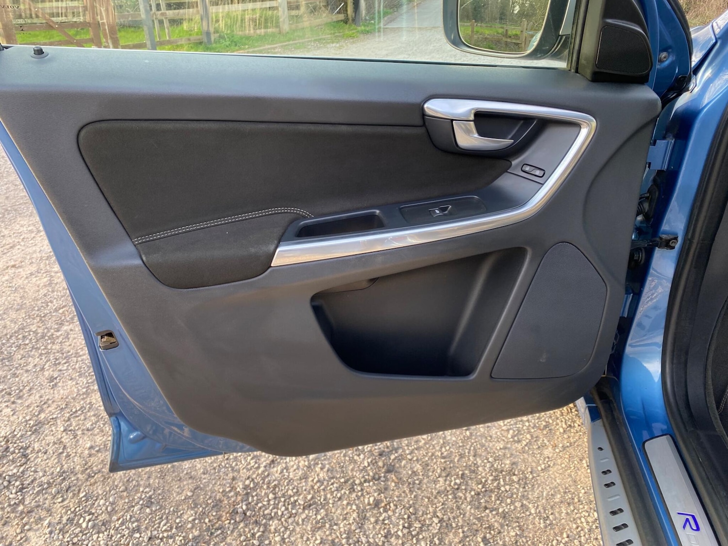 Used Volvo XC60 2015 for sale - 77957973: Photo 27