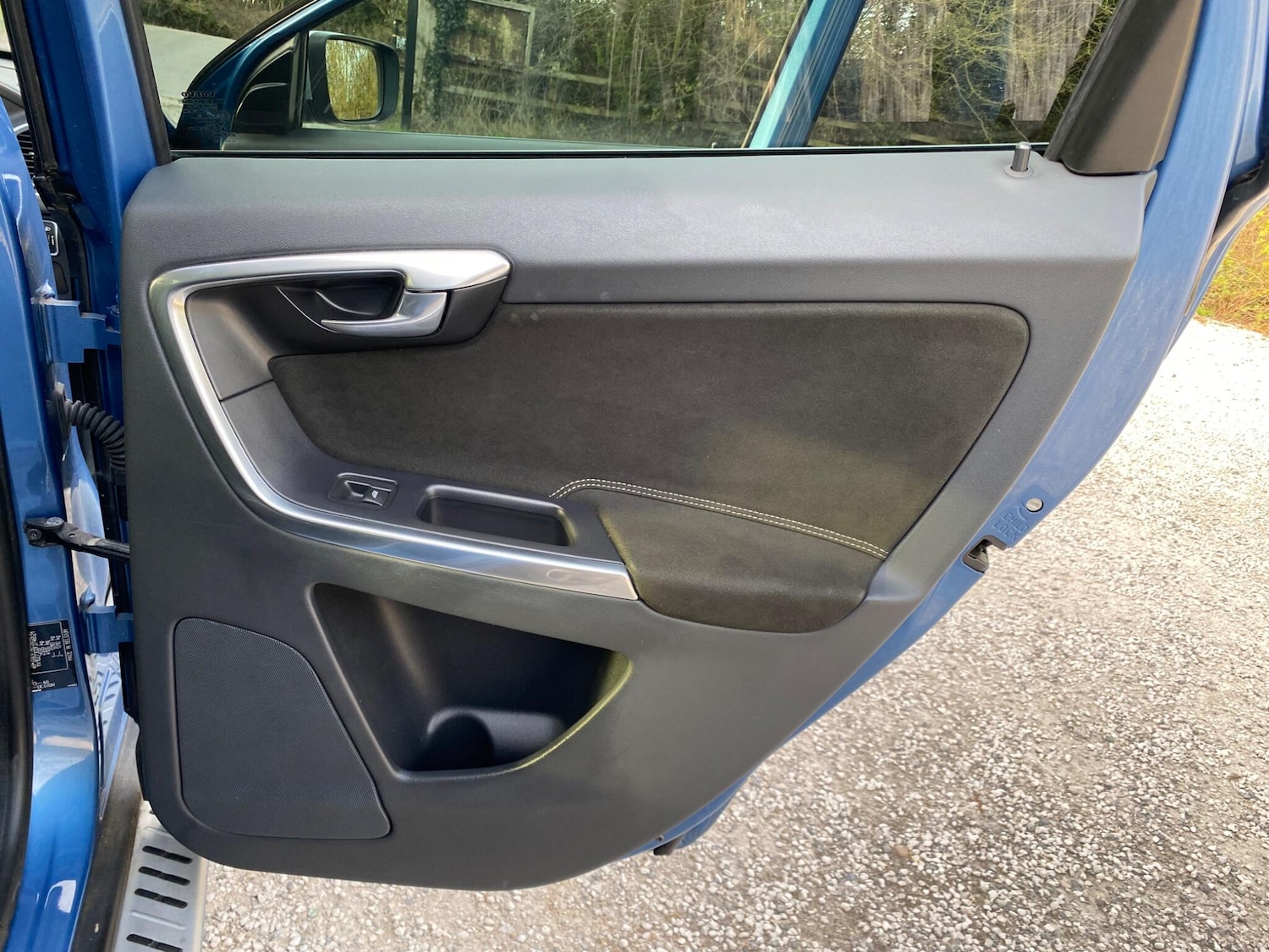 Used Volvo XC60 2015 for sale - 77957973: Photo 30