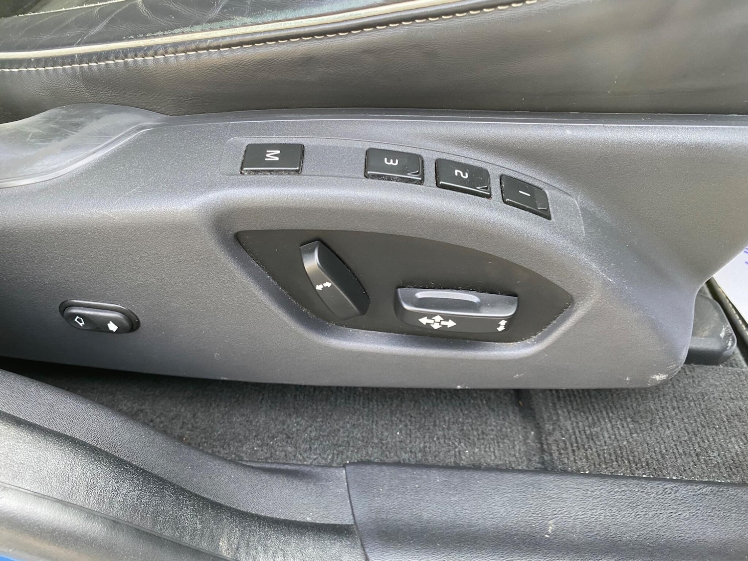 Used Volvo XC60 2015 for sale - 77957973: Photo 31