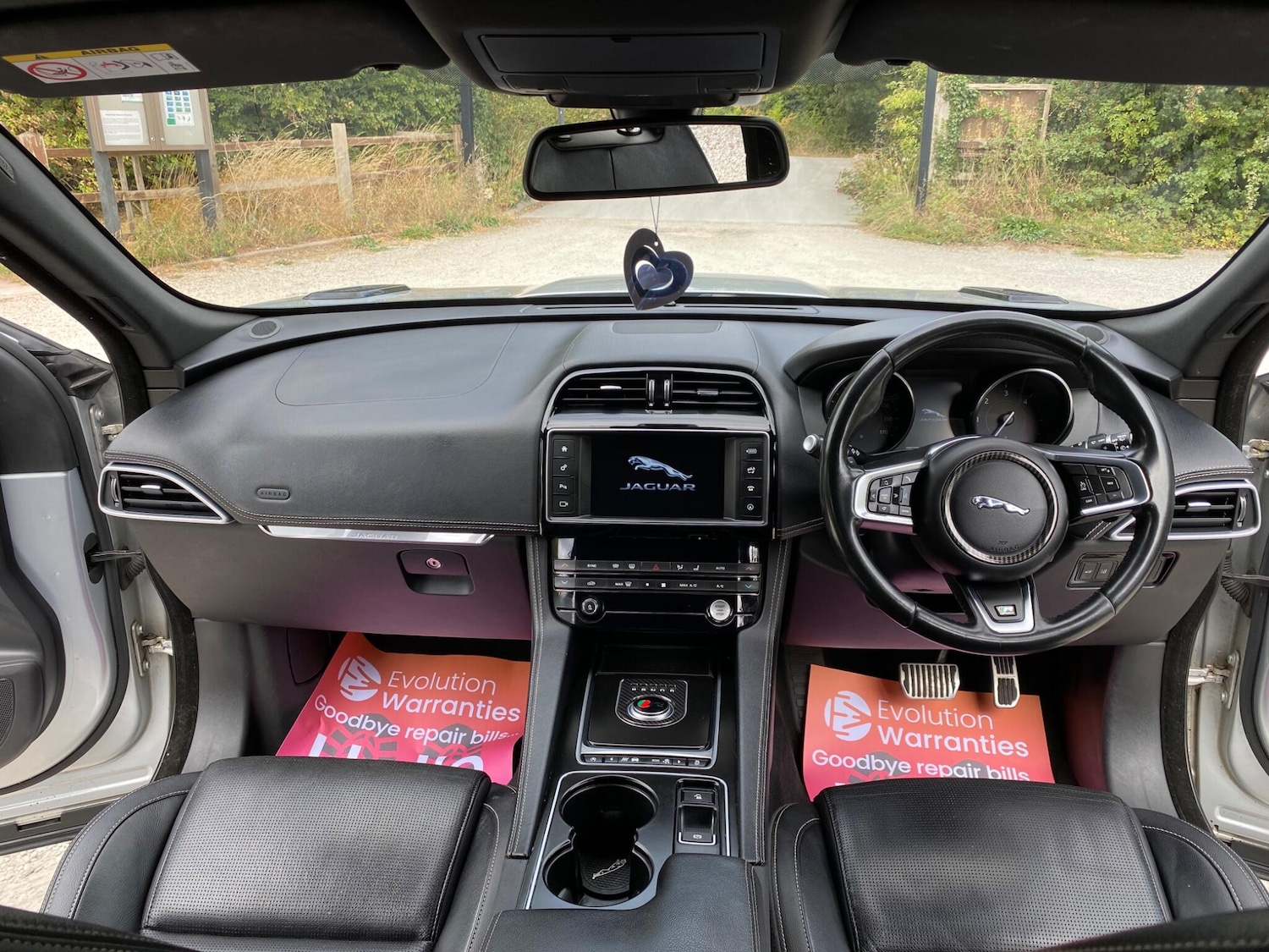 Used Jaguar F-Pace 2016 for sale - 75728757: Photo 17