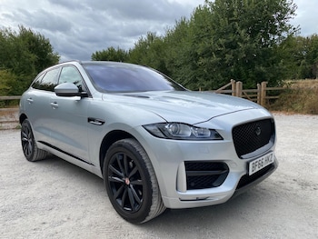 Jaguar - F-Pace