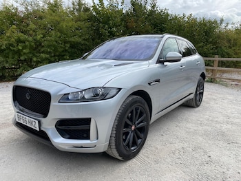 Used Jaguar F-Pace 2016 for sale - 75728757: Photo