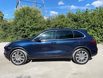 Used Porsche Cayenne 2012 for sale - 79291475: Photo