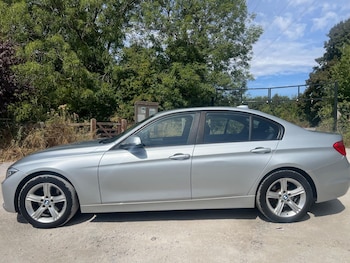 Used BMW 3 Series 2014 for sale - 79521233: Photo