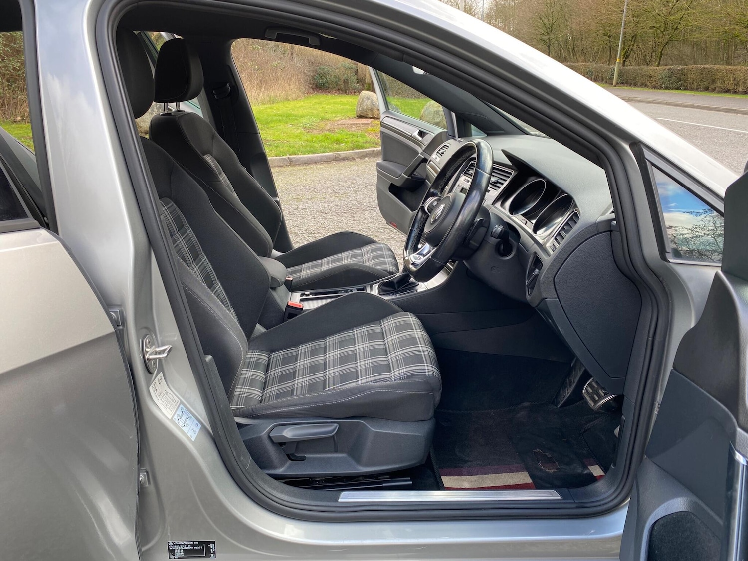 Used Volkswagen Golf 2016 for sale - 77657539: Photo 11