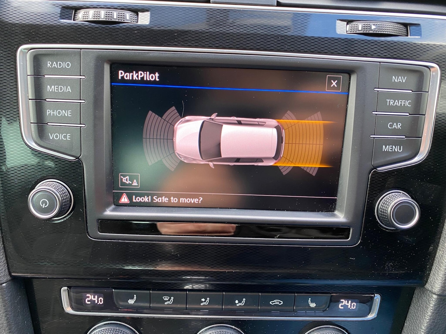 Used Volkswagen Golf 2016 for sale - 77657539: Photo 35