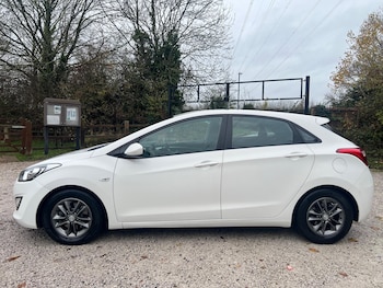 Used Hyundai i30 2014 for sale - 76521627: Photo