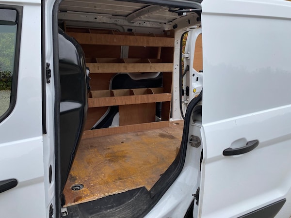 Used Ford Transit Connect 2017 for sale - 76259921: Photo 16