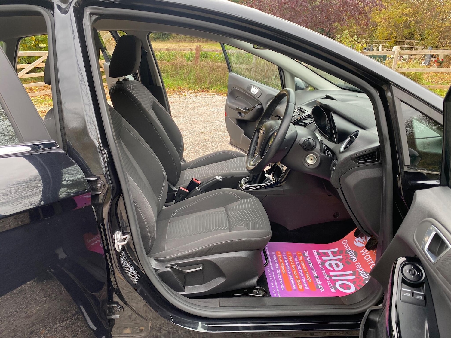 Used Ford Fiesta 2015 for sale - 76425033: Photo 11