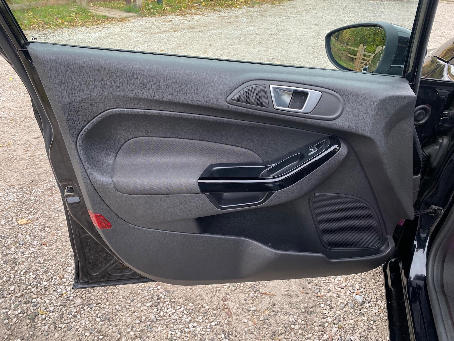 Used Ford Fiesta 2015 for sale - 76425033: Photo 26