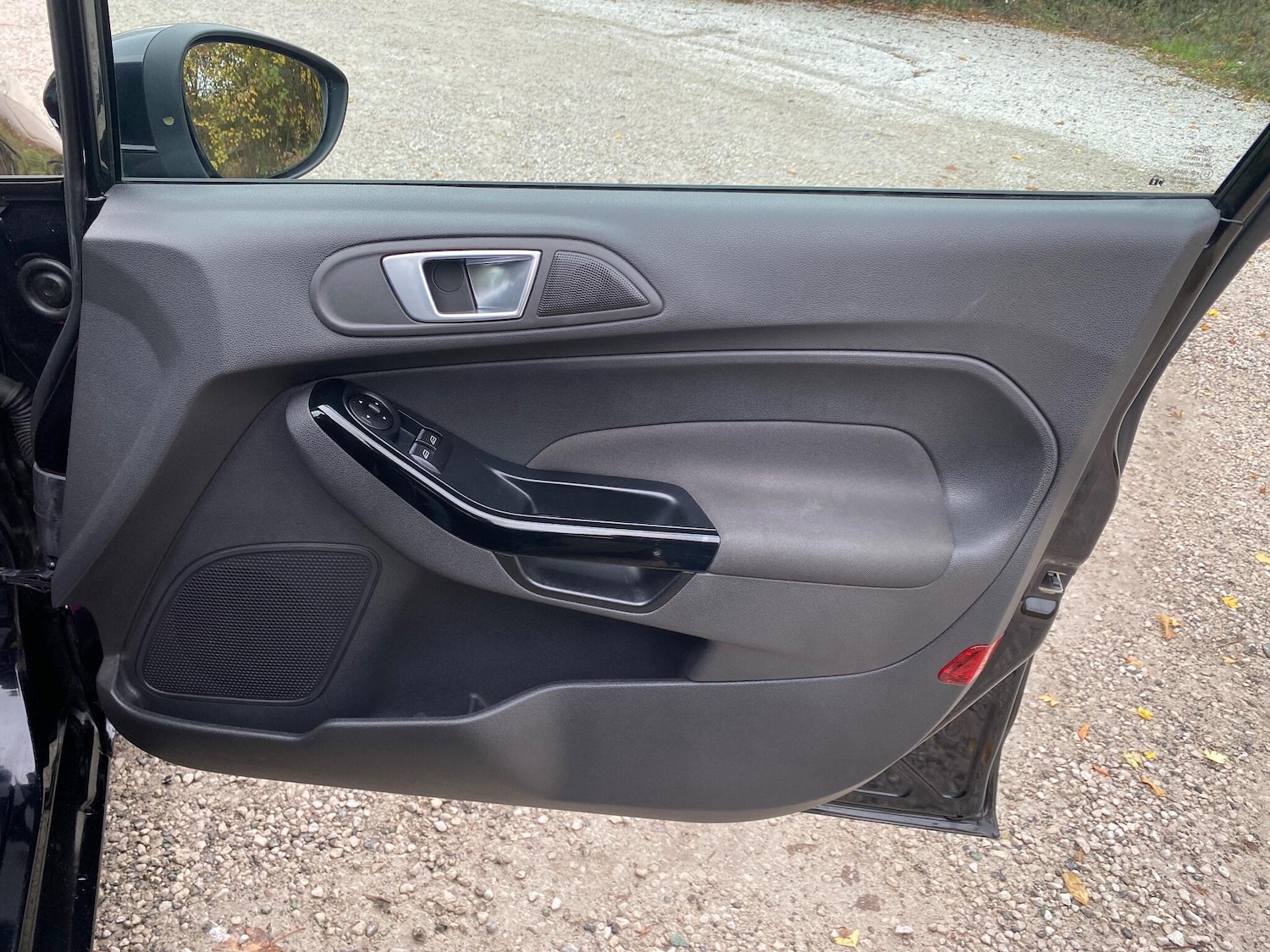 Used Ford Fiesta 2015 for sale - 76425033: Photo 27