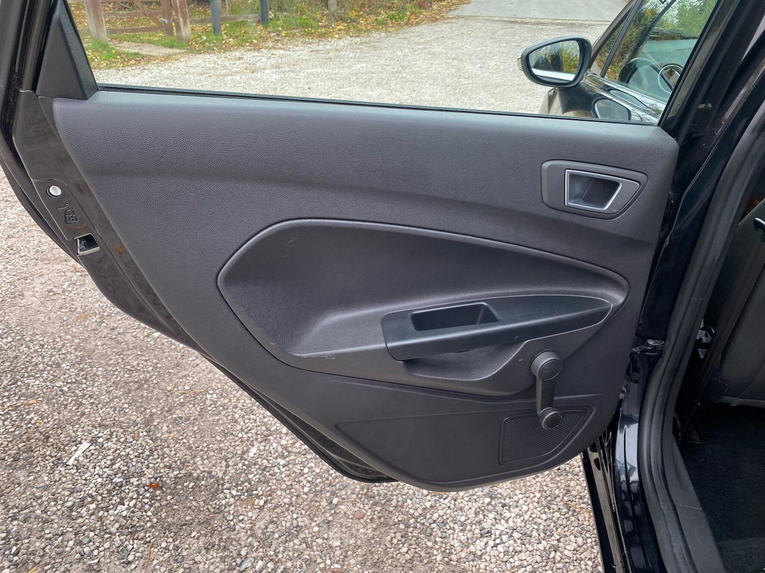 Used Ford Fiesta 2015 for sale - 76425033: Photo 28