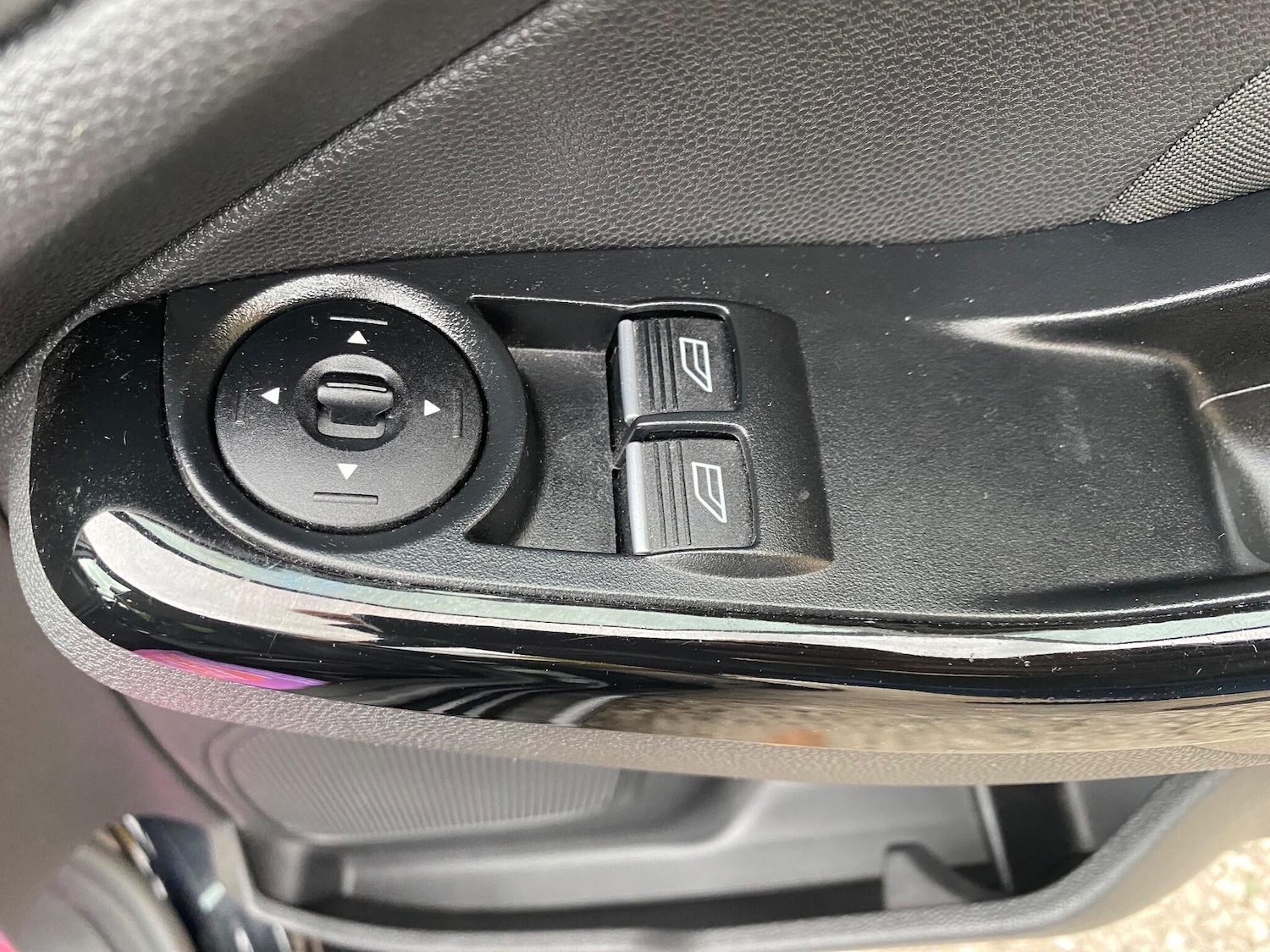 Used Ford Fiesta 2015 for sale - 76425033: Photo 30