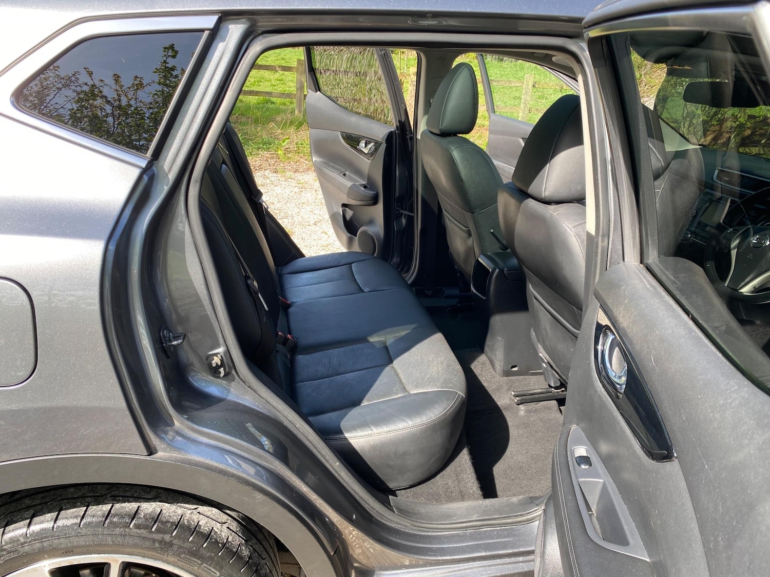 Vehicle 14