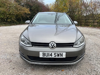 Used Volkswagen Golf 2014 for sale - 76457447: Photo