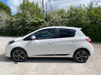 Used Toyota Yaris 2017 for sale - 78492406: Photo