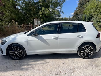 Used Volkswagen Golf 2018 for sale - 79634860: Photo