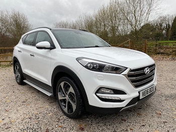 Hyundai TUCSON feature image