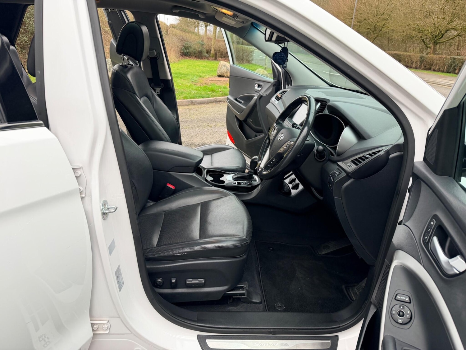 Used Hyundai Santa Fe for sale - 77957759: Photo 19