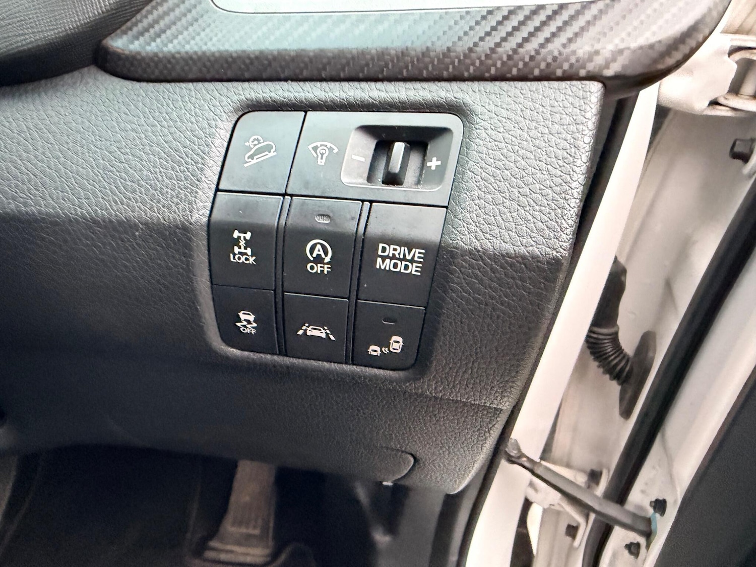 Used Hyundai Santa Fe for sale - 77957759: Photo 34