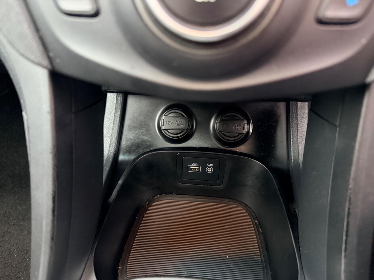 Used Hyundai Santa Fe for sale - 77957759: Photo 38