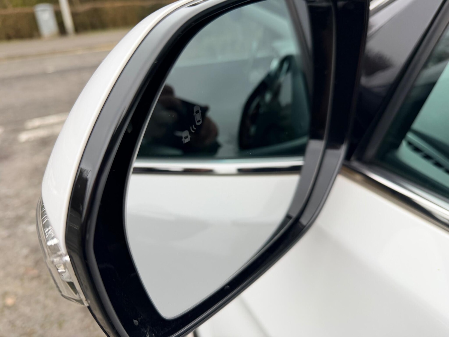 Used Hyundai Santa Fe for sale - 77957759: Photo 57