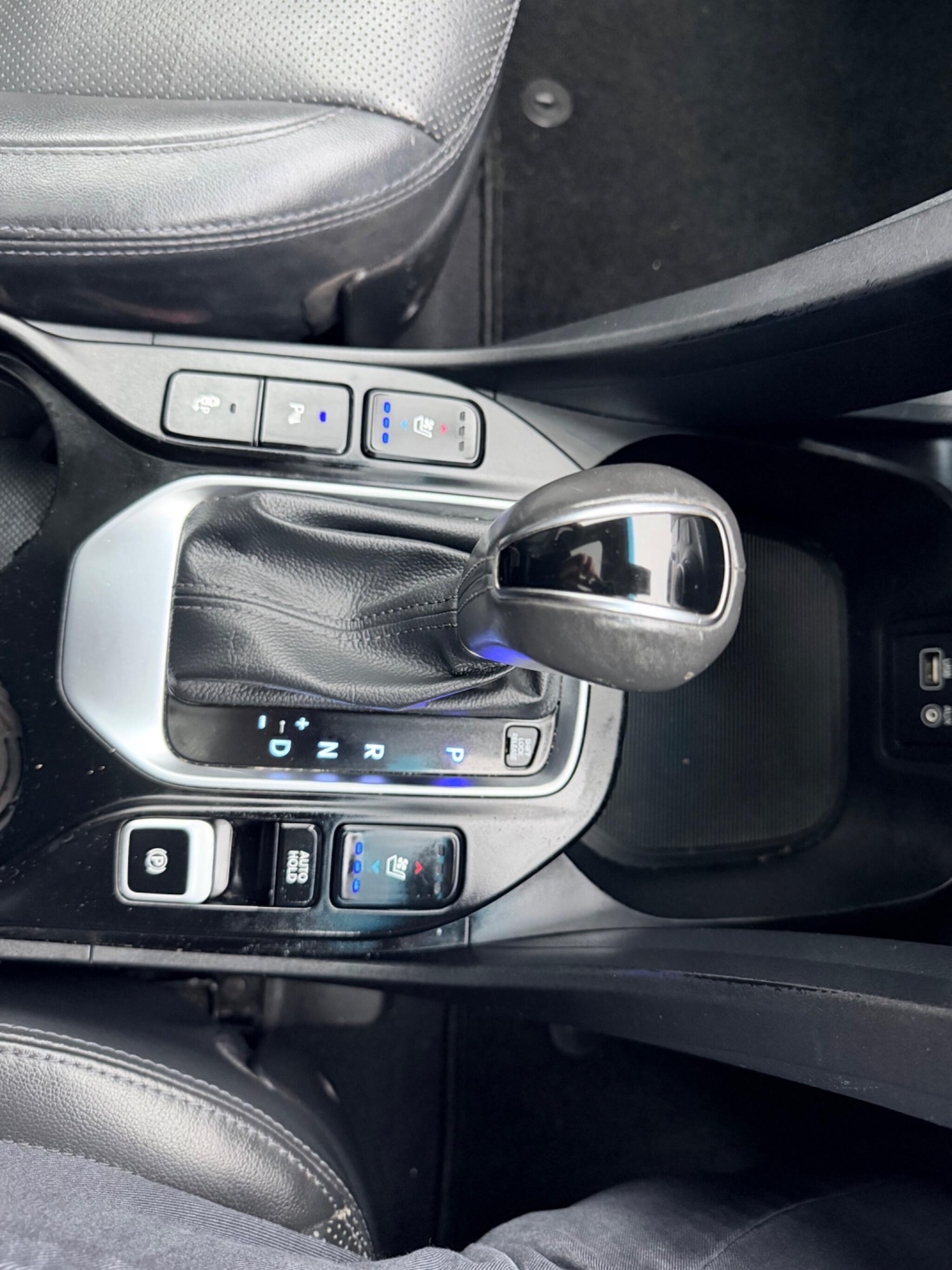 Used Hyundai Santa Fe for sale - 77957759: Photo 63