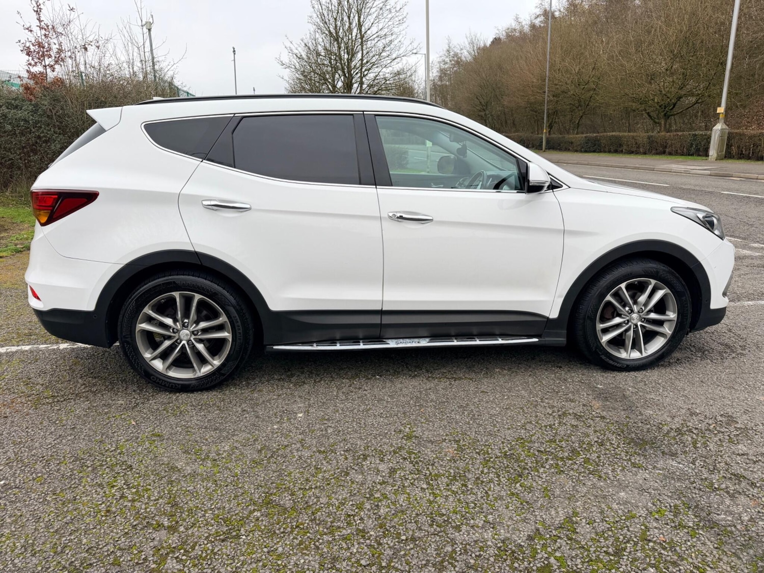 Used Hyundai Santa Fe for sale - 77957759: Photo 8