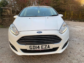 Used Ford Fiesta 2014 for sale - 77305504: Photo