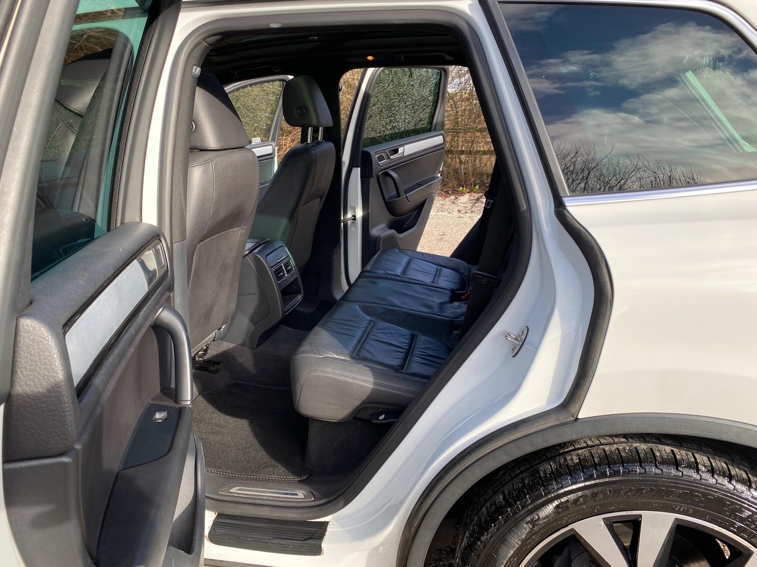 Used Volkswagen Touareg 2013 for sale - 77344951: Photo 17