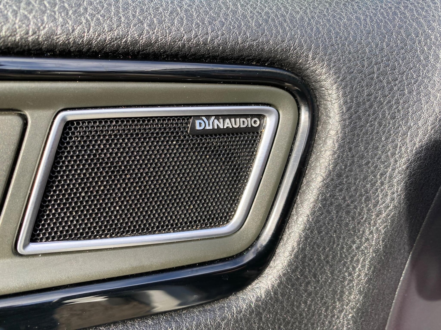 Used Volkswagen Touareg 2013 for sale - 77344951: Photo 18