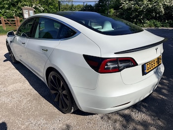 Used Tesla Model 3 2020 for sale - 78480928: Photo