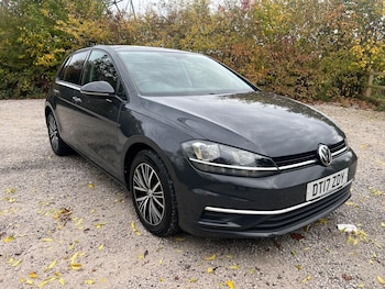 2017 (17) - 1.6 TDI SE Nav DSG Euro 6 (s/s) 5dr
