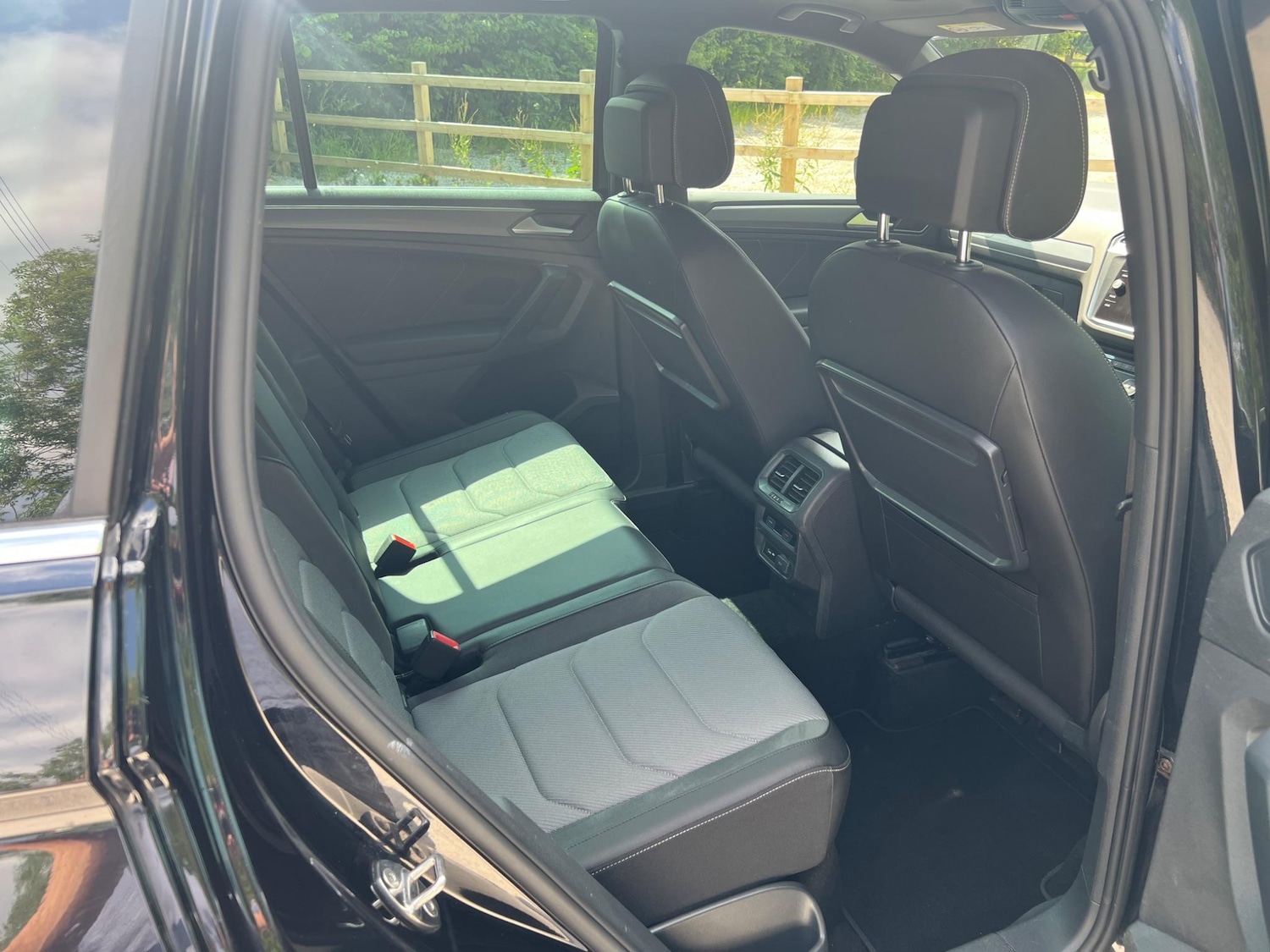 Used Volkswagen Tiguan 2019 for sale - 76659296: Photo 12