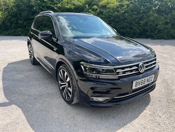 Volkswagen - Tiguan