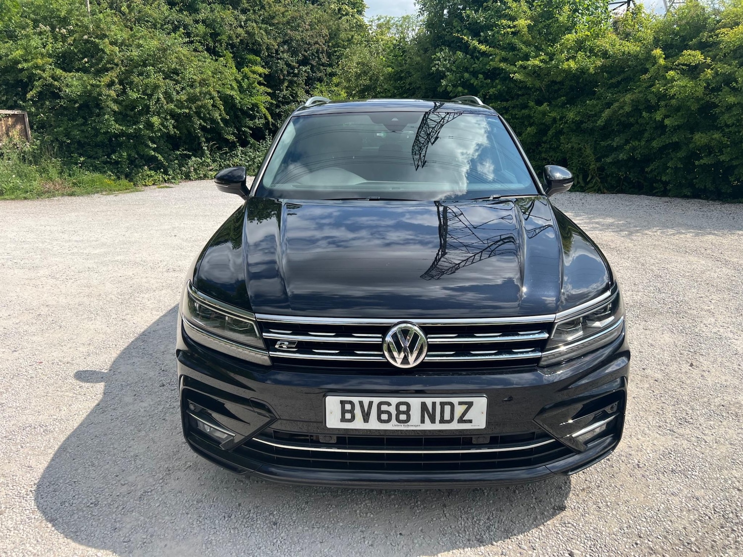Used Volkswagen Tiguan 2019 for sale - 76659296: Photo 2
