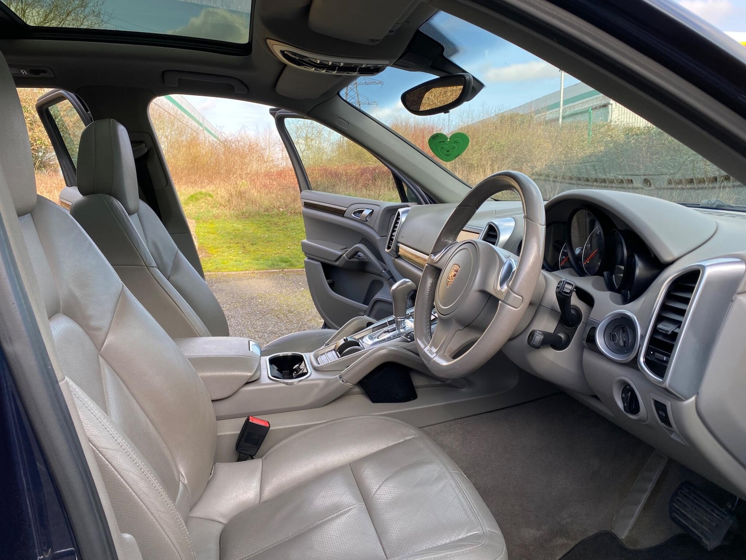 Used Porsche Cayenne 2013 for sale - 77704823: Photo 18