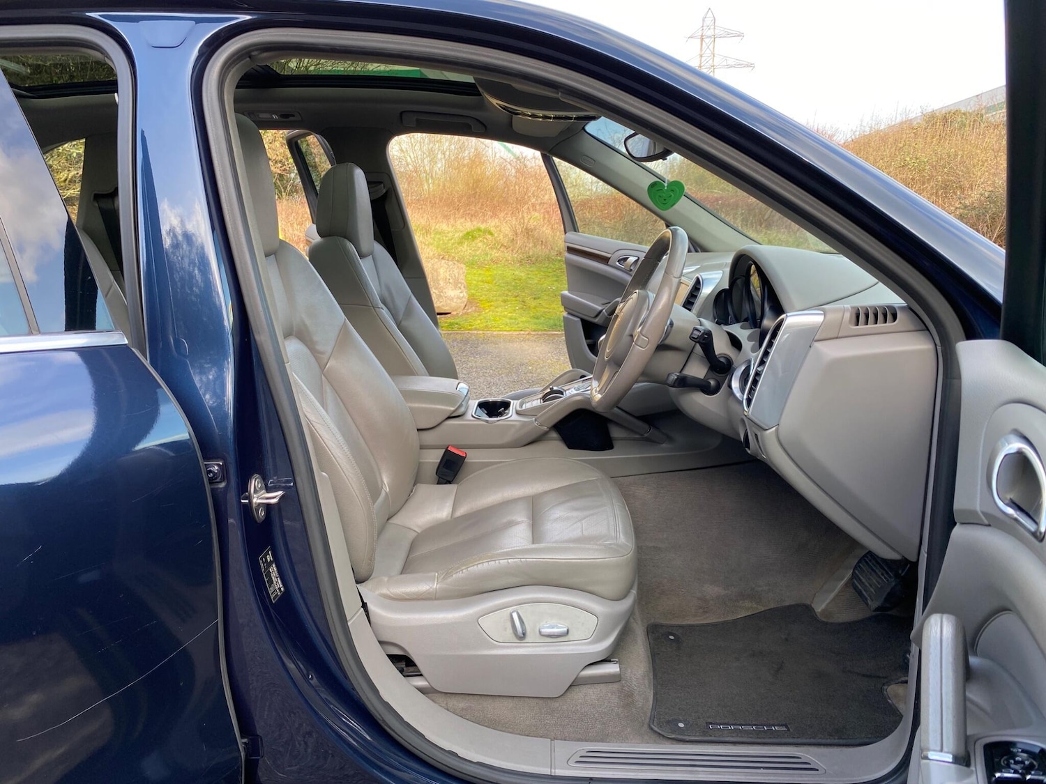 Used Porsche Cayenne 2013 for sale - 77704823: Photo 19