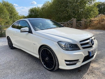 Used Mercedes-Benz C Class 2012 for sale - 79601402: Photo